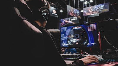 CS:GO Mirage地图A点进攻烟雾弹与闪光弹投掷点位教学